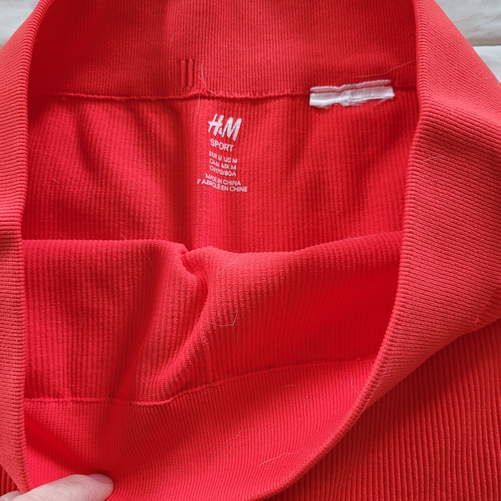 H&M Sport Ribbed Purple Shorts - Picture 6 of 7